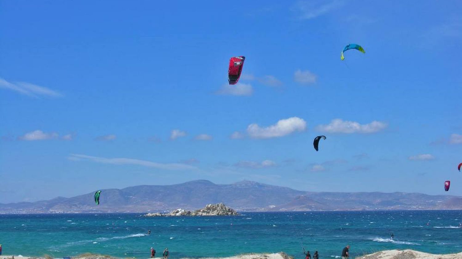Mikri Viglia Kite Surfing Beach