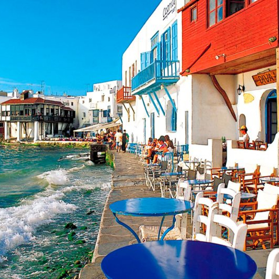 Zum Themendienst-Bericht "Tourismus/Veranstalter/KORR/" von Christian Röwekamp vom 27. November: Unter der Sonne des Südens: Auch Urlaub am Mittelmeer - hier Mykonos - wird immer öfter gebucht, indem Hotels aus dem Katalog und Flugtickets aus dem Internet kombiniert werden. (Die Veröffentlichung ist für dpa-Themendienst-Bezieher honorarfrei. Quellenhinweis: TUI Deutschland/dpa/tmn". Das Bild darf nur im Zusammenhang mit dem genannten Bild verwendet werden.) +++ +++null